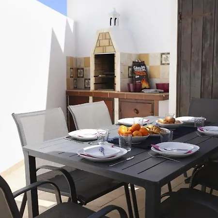 Villa 220 - Casa Hannah By Villas Now Ltd Playa Blanca (Lanzarote)