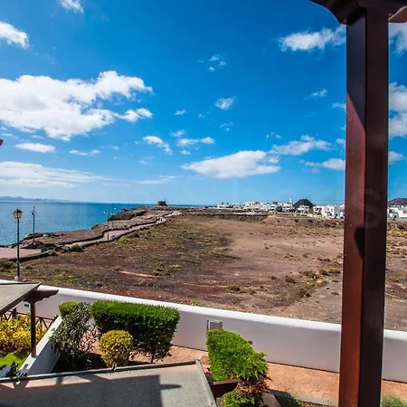 220 - Casa Hannah By Villas Now Ltd * Playa Blanca (Lanzarote)
